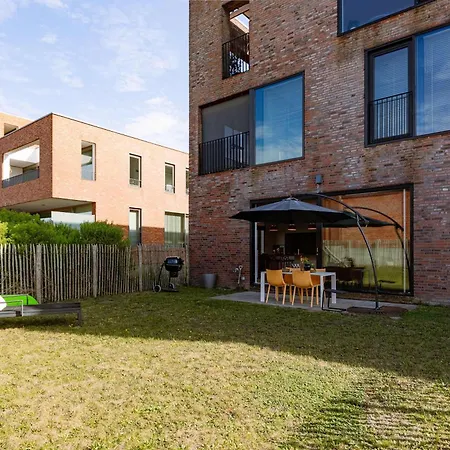 Huswell - Cozy With Garden